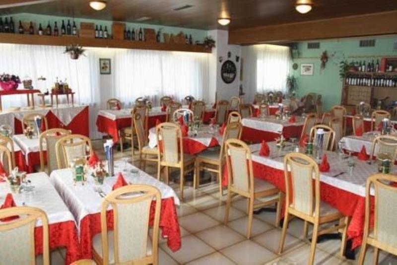 Hotel Ferrari Pinzolo Luaran gambar